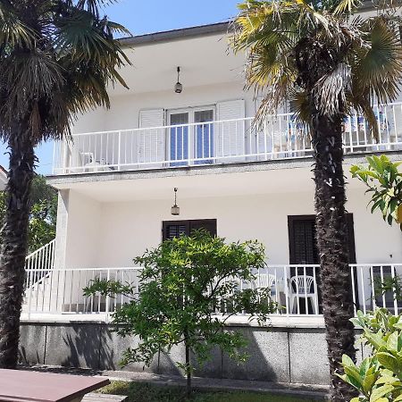 Apartments With A Parking Space Malinska, Krk - 19291 Exterior foto